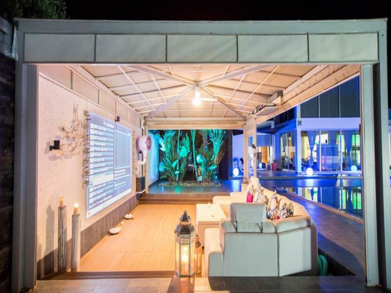 Rent Private 061 Villa