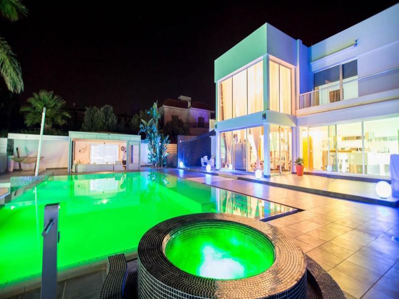 Rent Private 061 Villa Ayia Napa