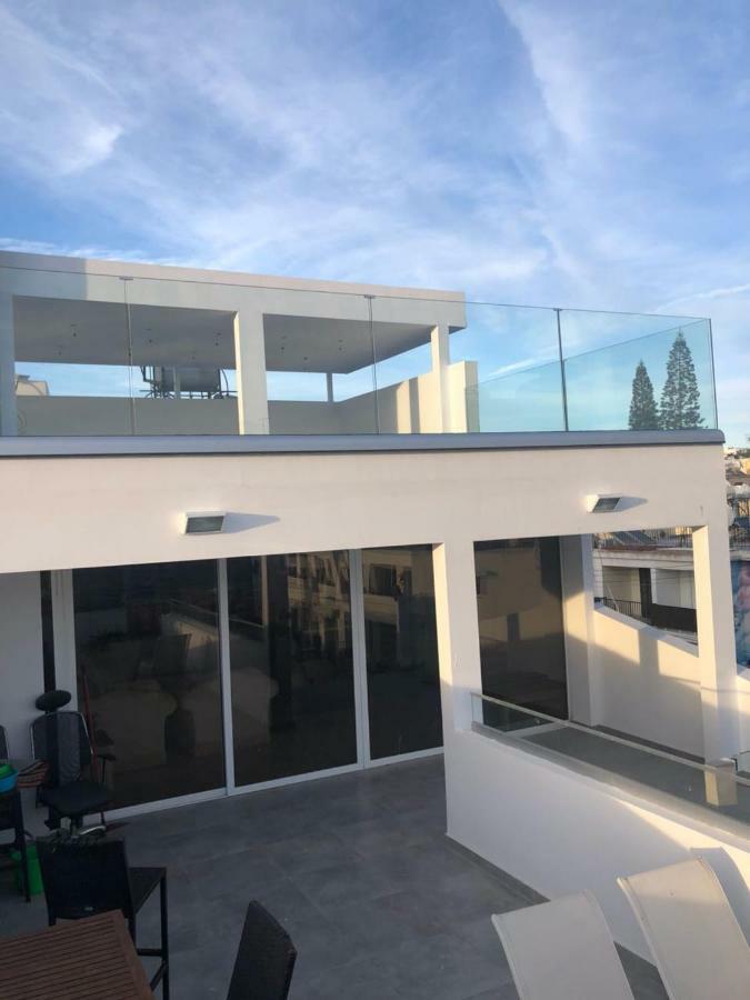 Freminore Sky Aprtments *