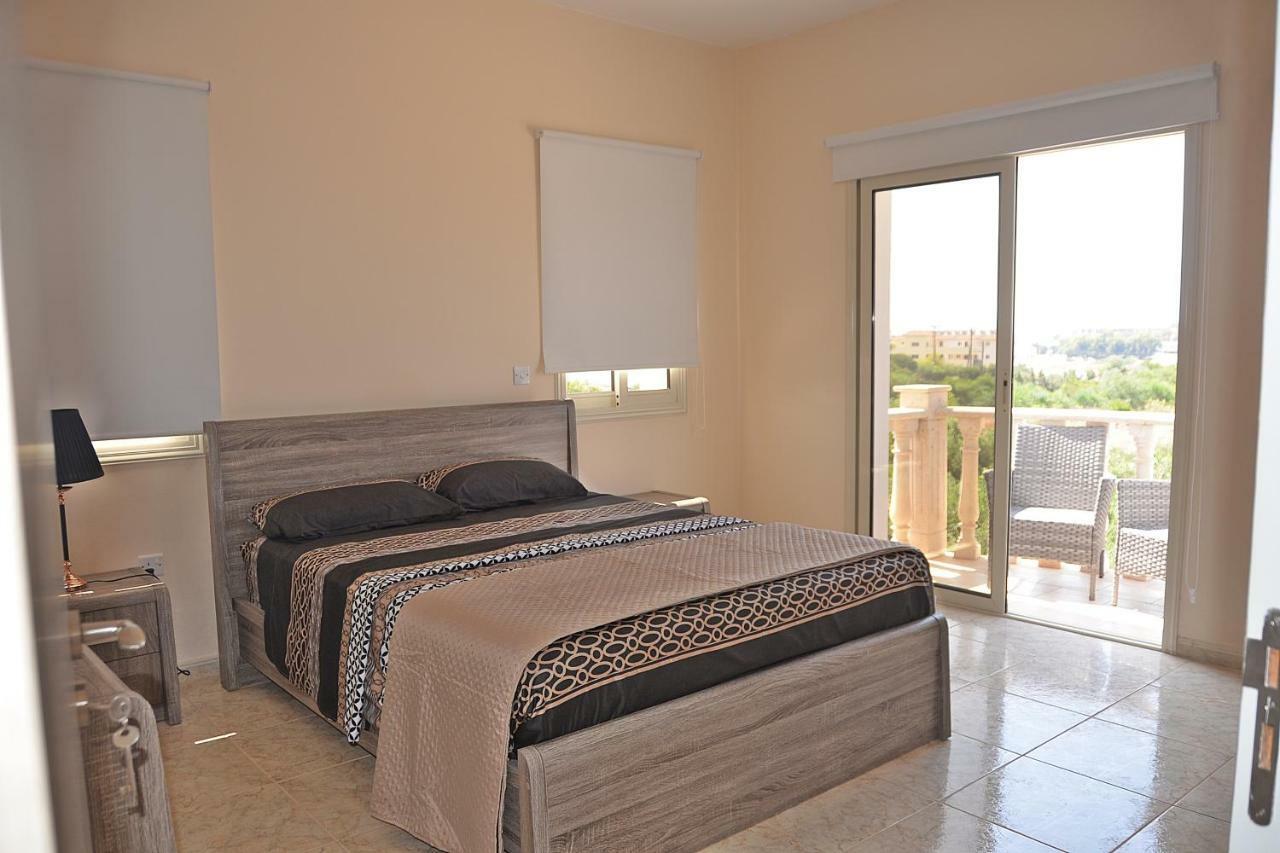 Aphrodite Nissi Villa