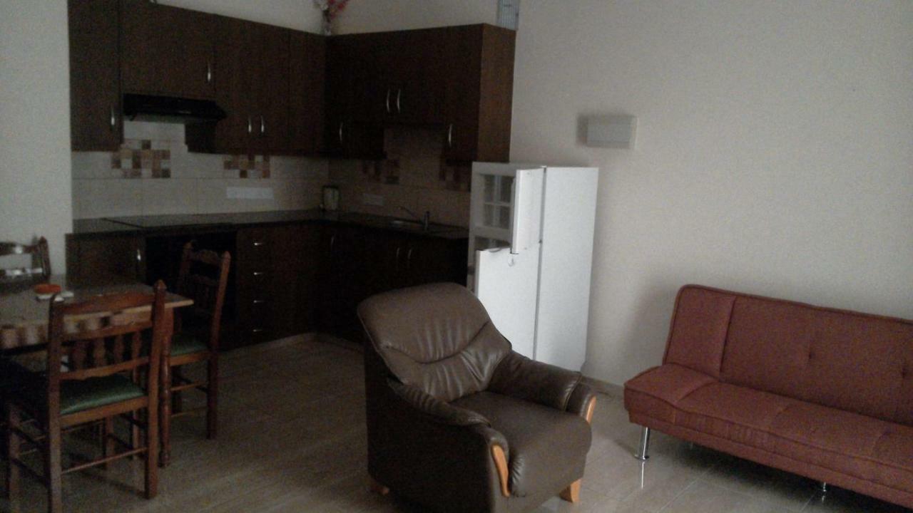 Femia Court - Flat 8 Ayia Napa