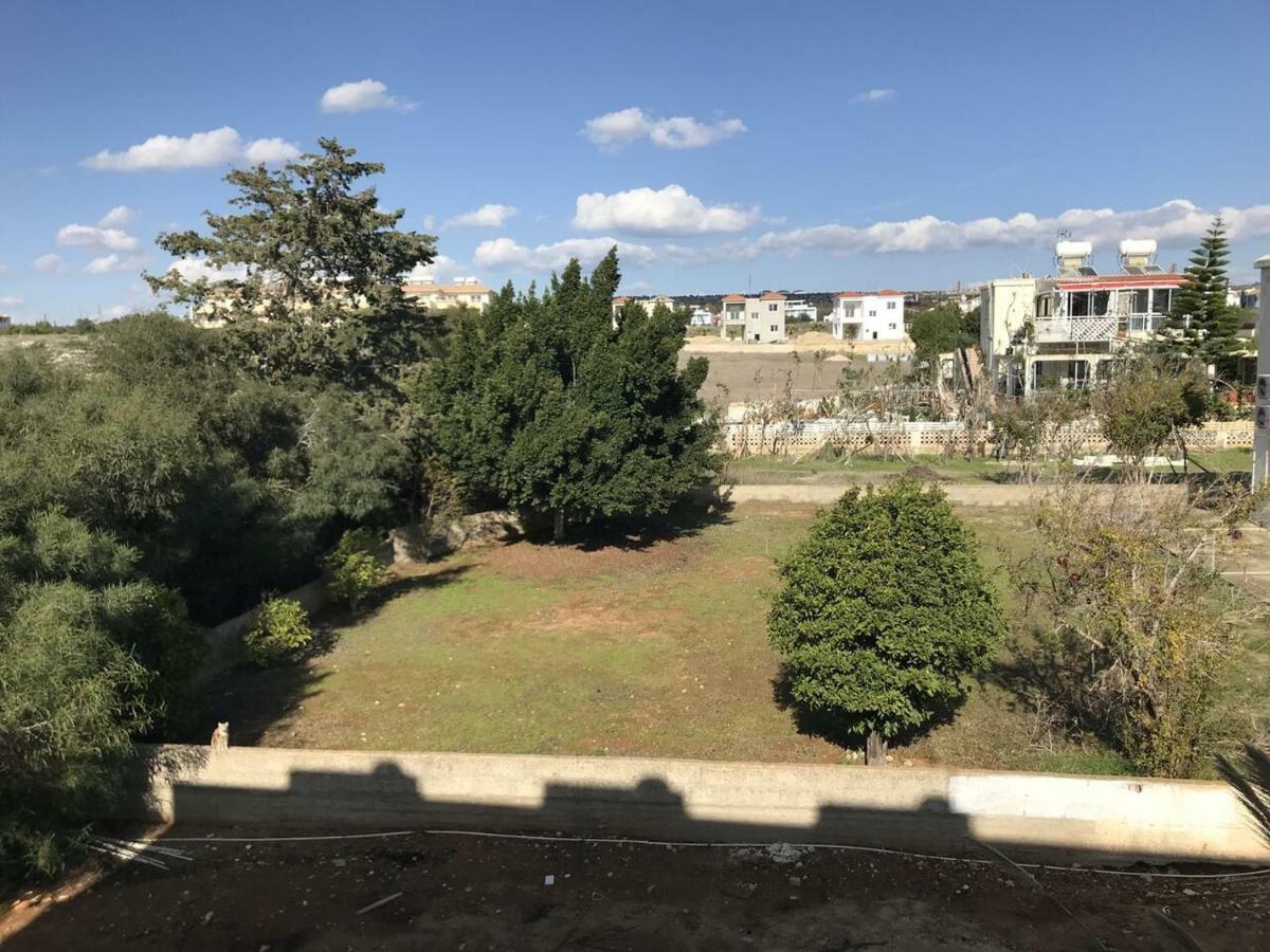 Nissi 3 Bedroom Apartment *