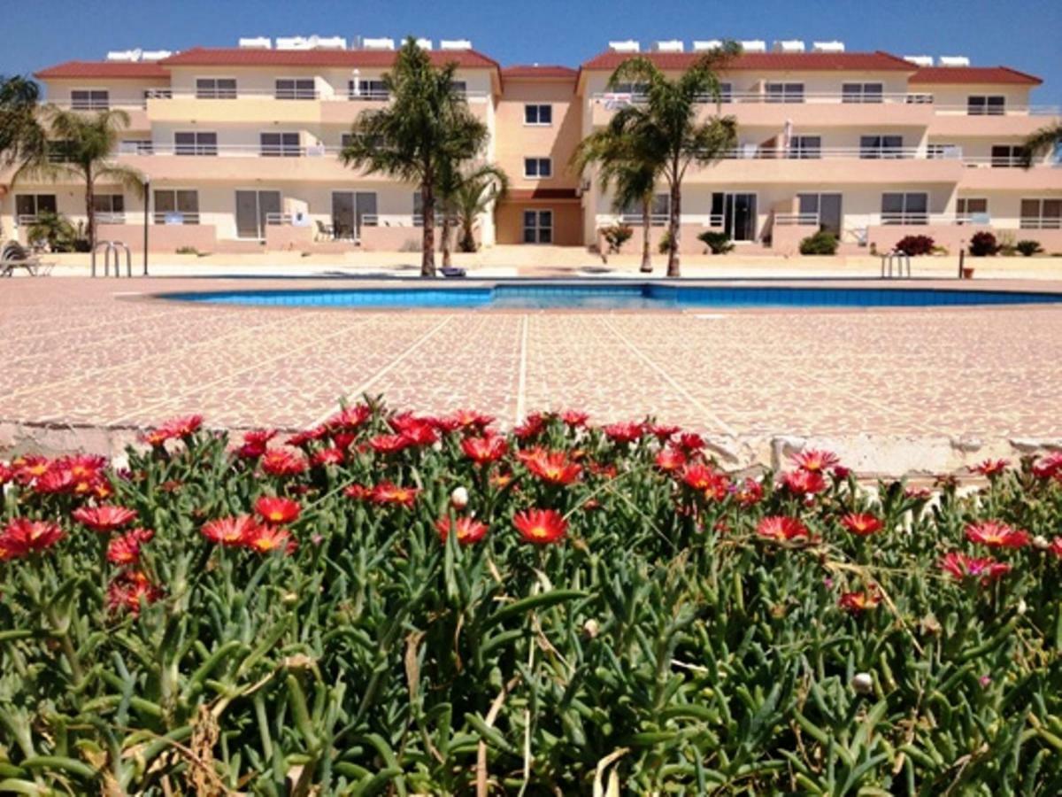 Nissi 3 C4 Pool View Apartment Ayia Napa