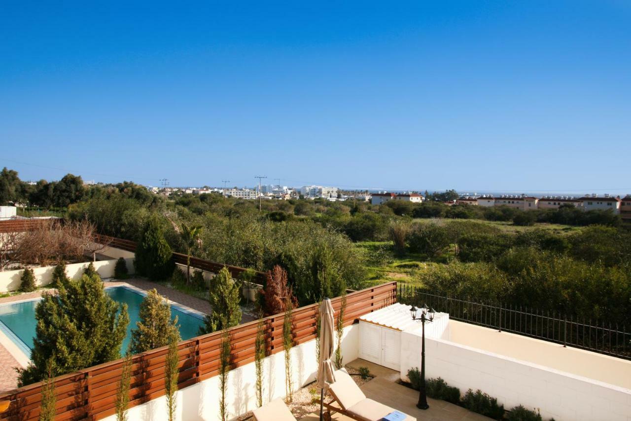 Carmel Villa *