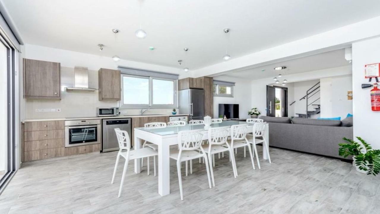 Tzialli Villa Ayia Napa