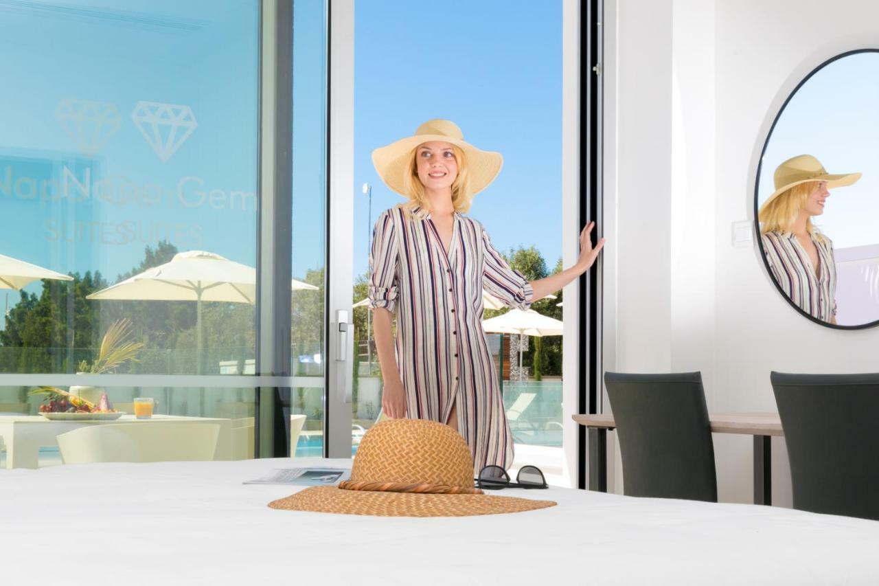 Napa Gem By Luxel *