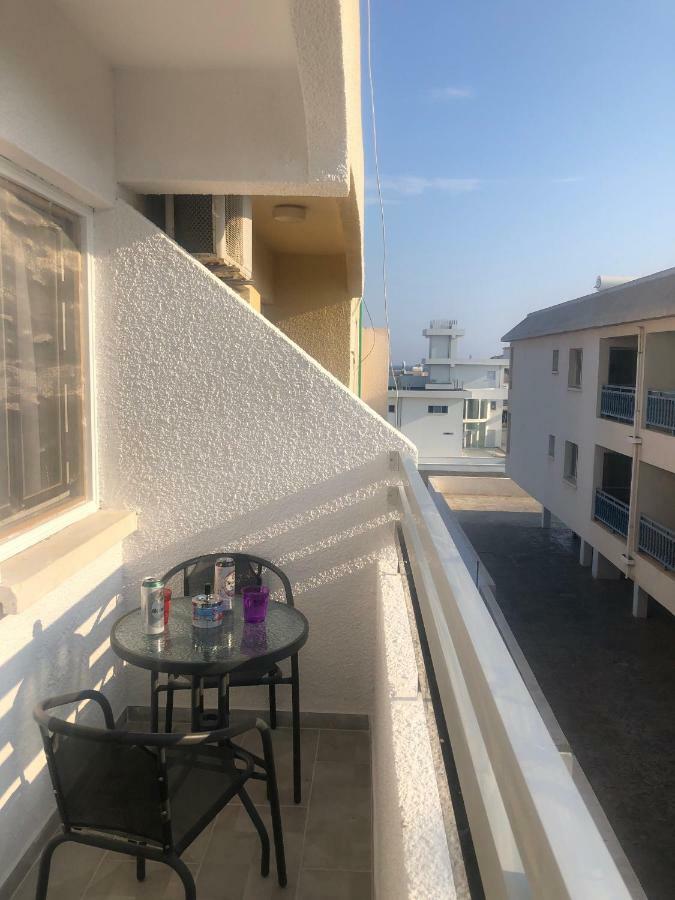 Agianapanest Apartment *