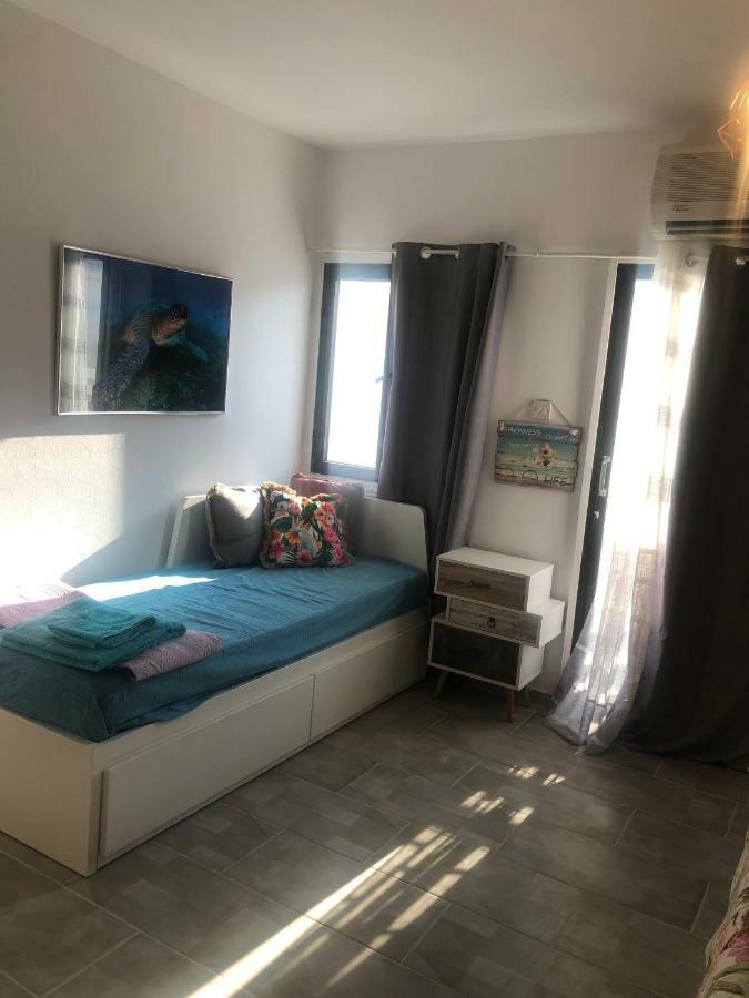 Agianapanest Apartment *