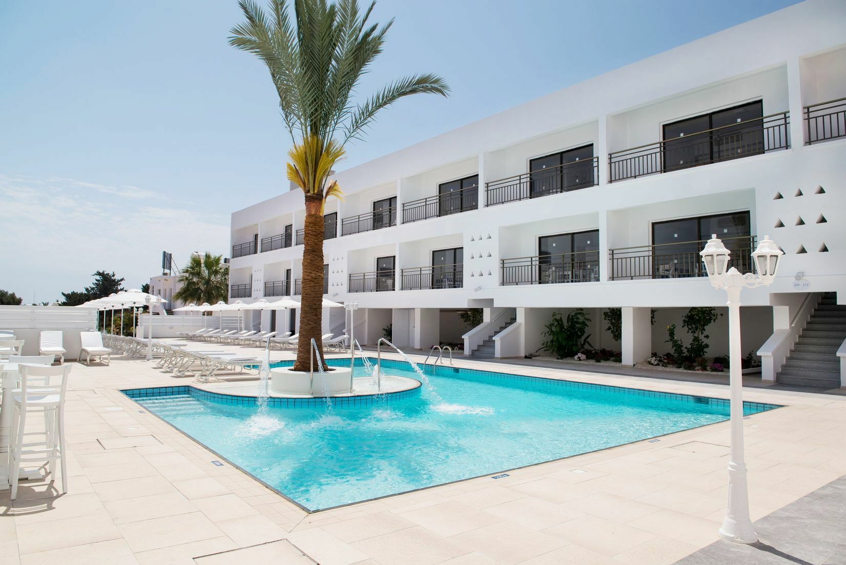 Aparthotel Liquid Agia Napa