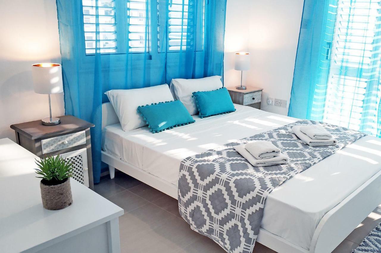Villa Nissini Nero, 3 Bedroom With Private Pool, 5 Min To The *