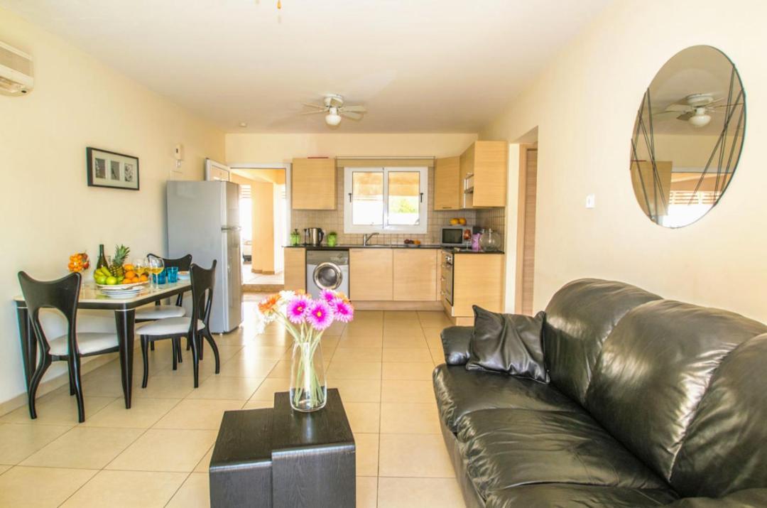 Nissi Golden Lovely One Bedroom With Spacious Terrace And Free Parking *
