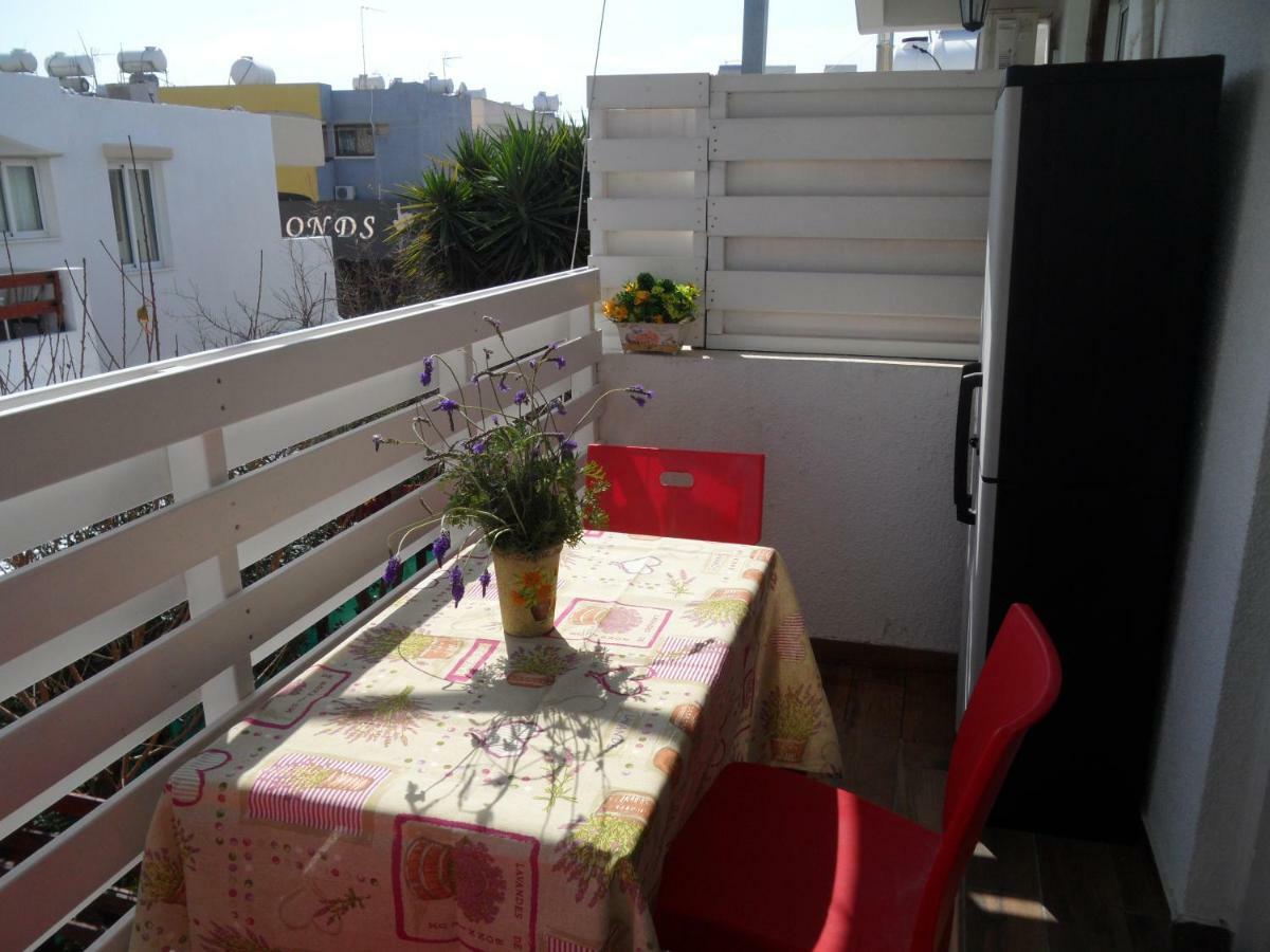 Apartment Sunshine Apts, Two Bedroom , Free Internet, No 3 *
