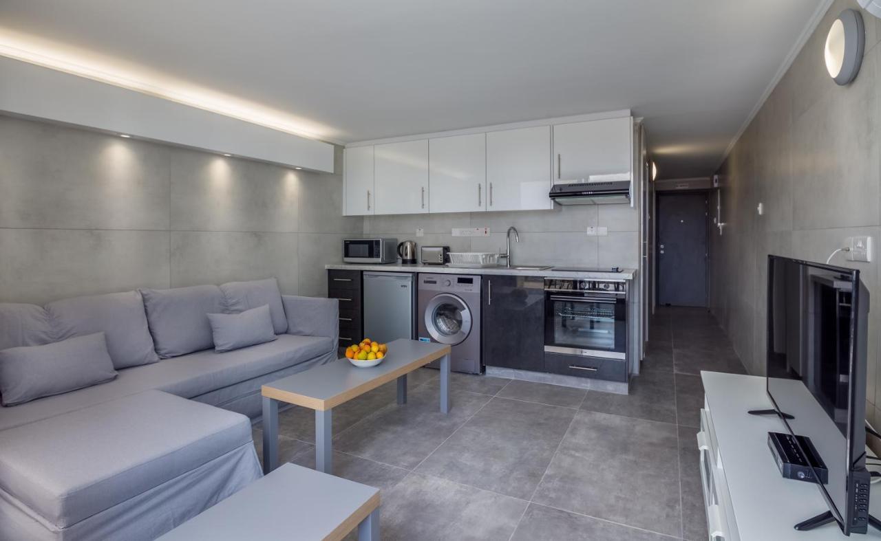 Gevoni Deluxe Ayia Napa
