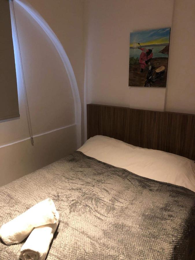 Luxury Suites Apartment