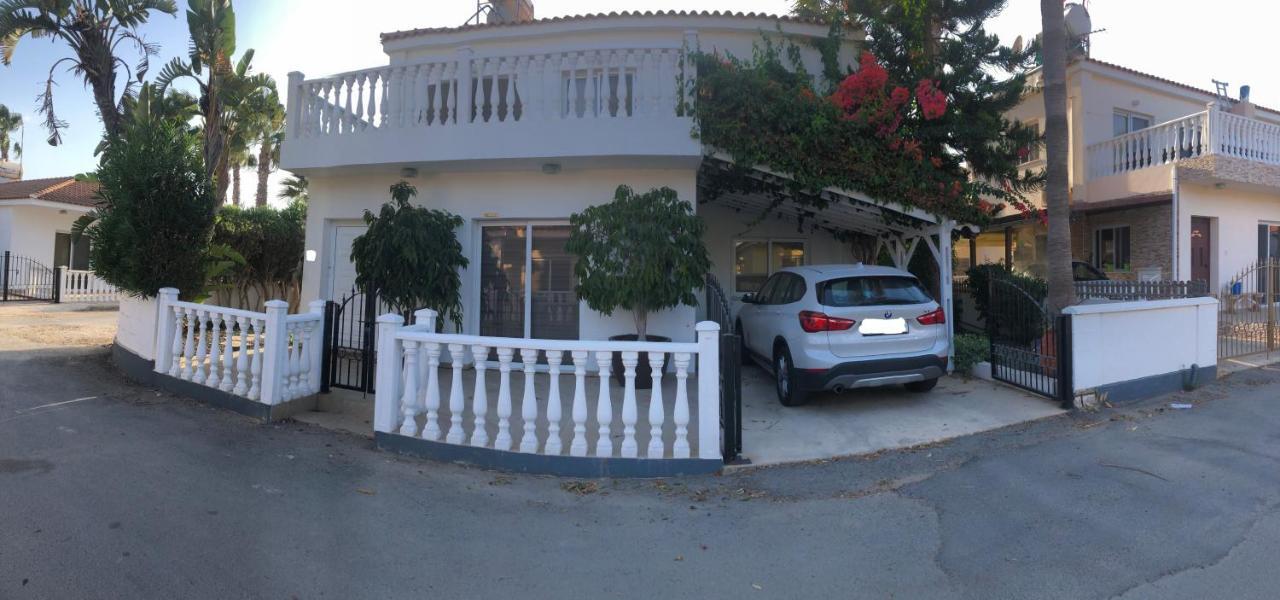 A- Luxury Sea Next To The Beach Villa