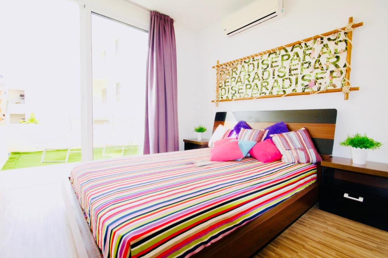 Big 2 Bedroom, Xxl Pool, In Hearth Of Apartment