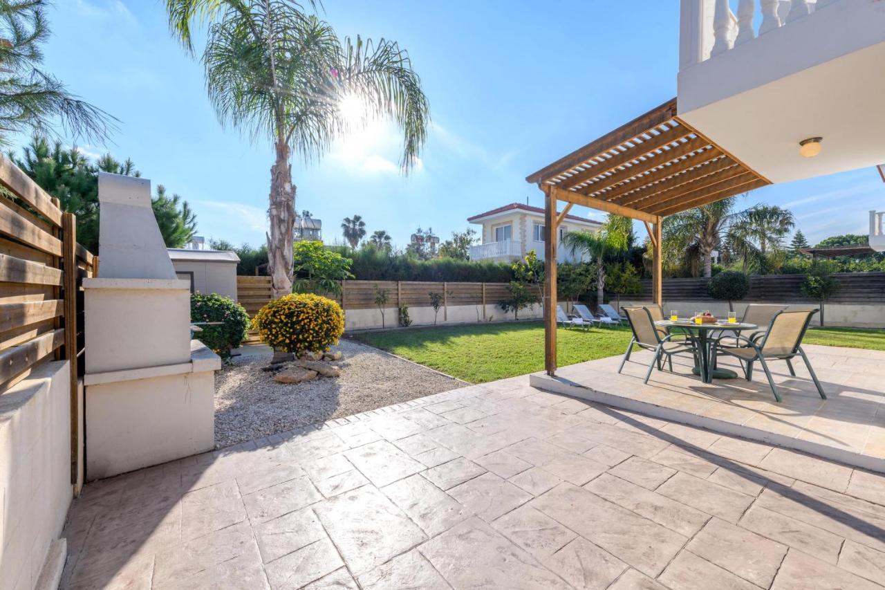 Nissi Gardens Villa *