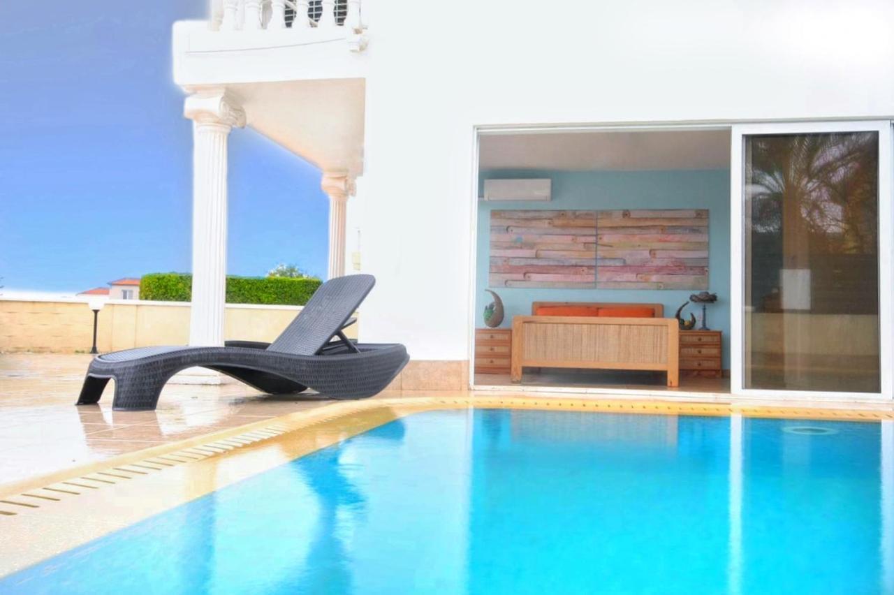 Villa Beach Sea View, Xxl Pool, 4 Bedroom Ayia Napa