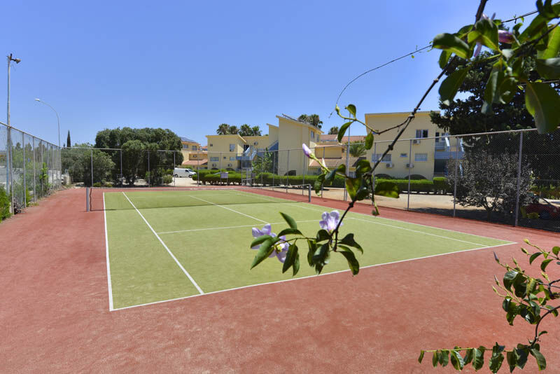 Aparthotel Makronisos Village