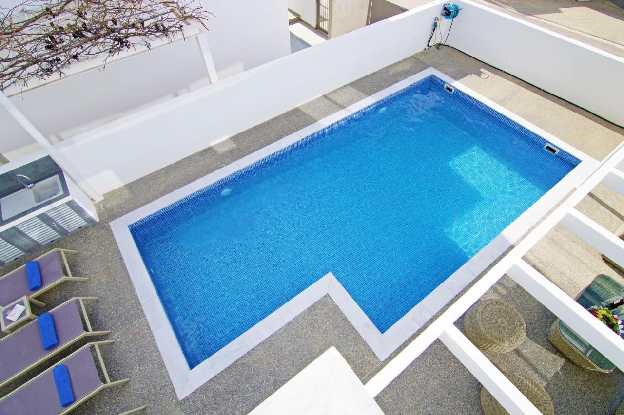 Paradisia Villa *