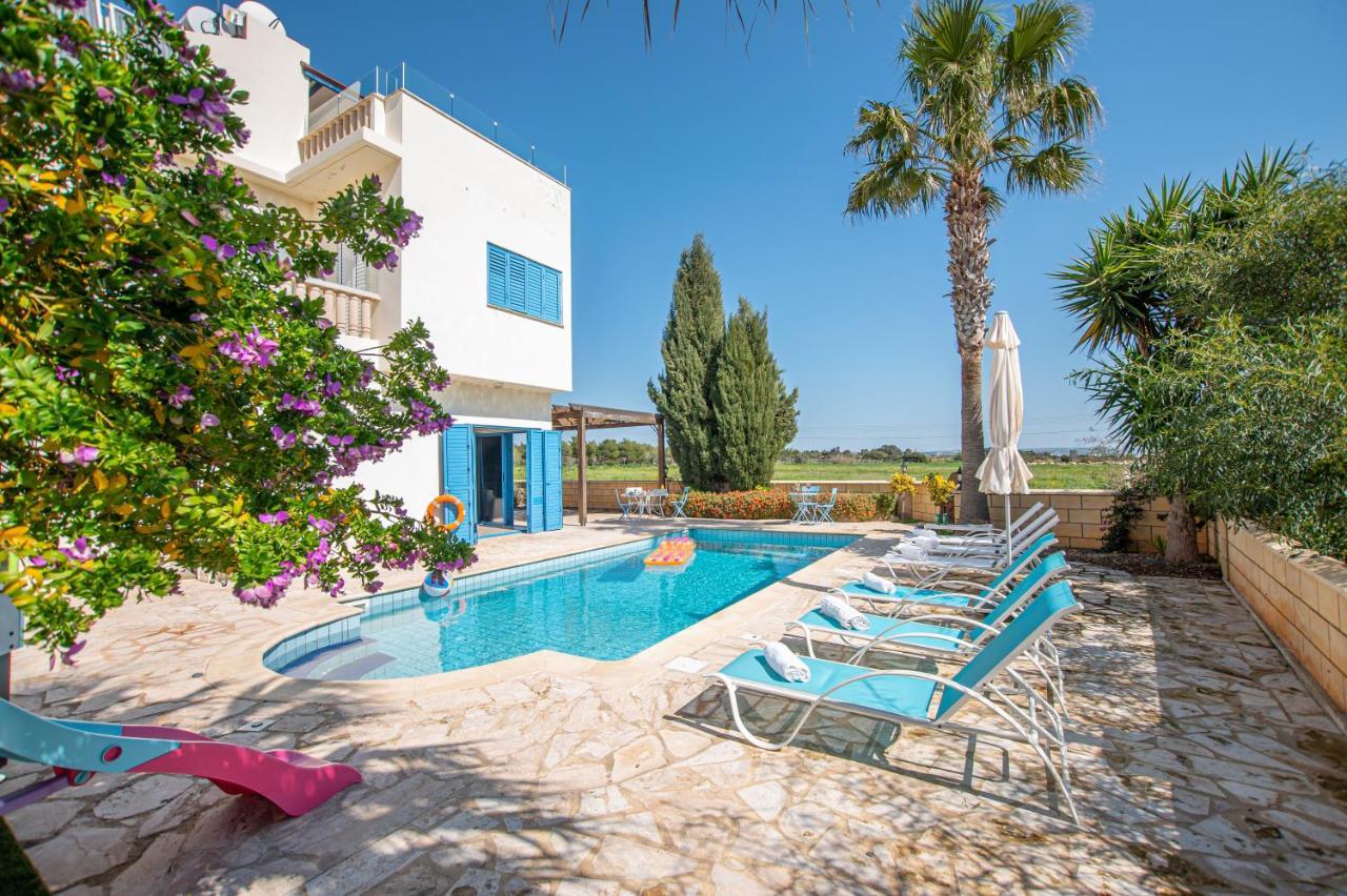 Villa Blue *