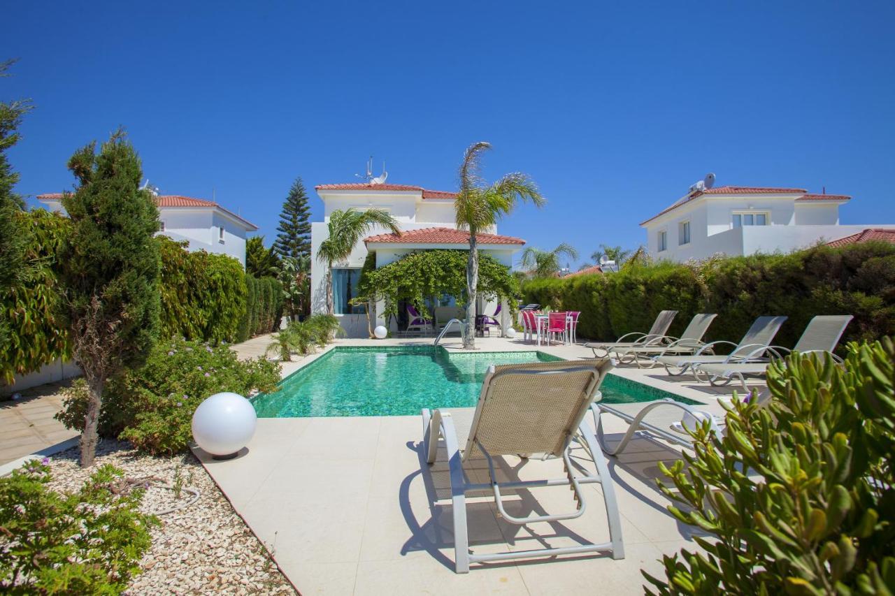 Ayia Thekla Seafront Lavender Villa *
