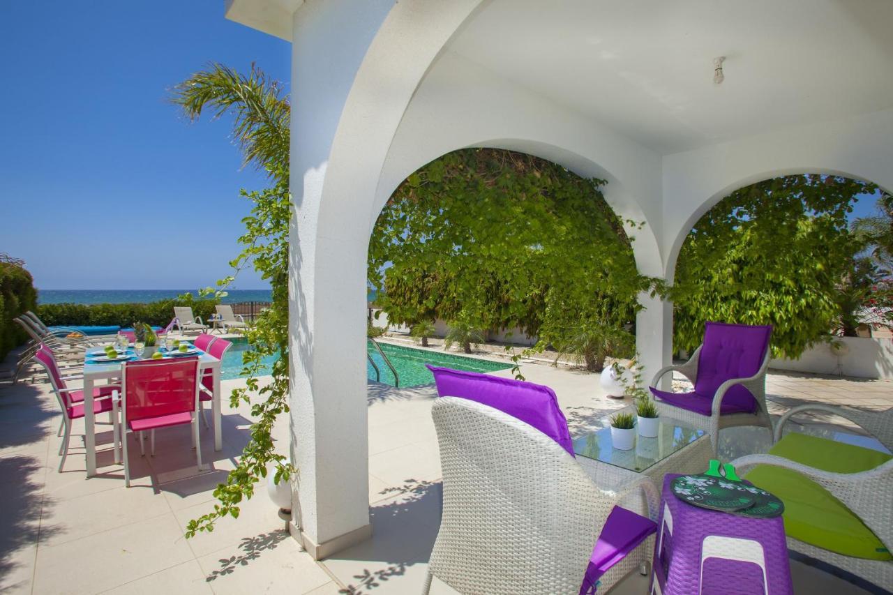 Ayia Thekla Seafront Lavender Villa *