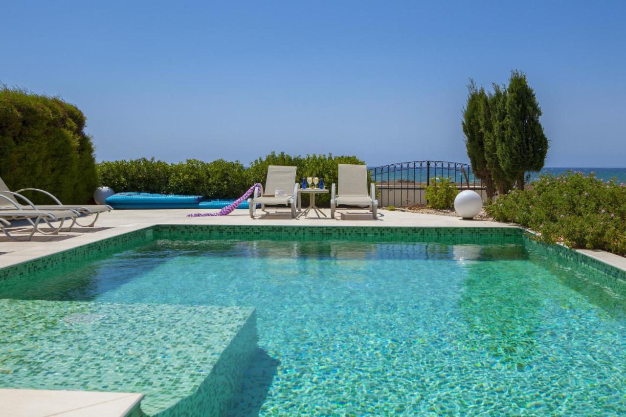 Ayia Thekla Seafront Lavender Villa *