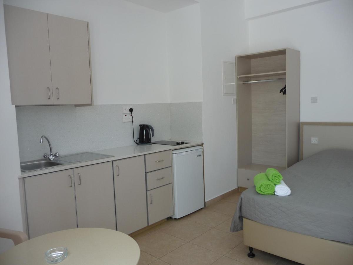 Christothea Apartment