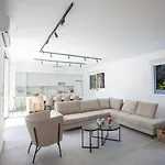Kube Luxury Villas