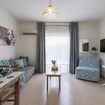 Vision 1-Bedroom Apartment In Ayia Napa