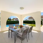 Kymma Bungalow #2