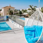 Sunset Villa Private Complex Heated Pool