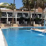 Katalina Apartments