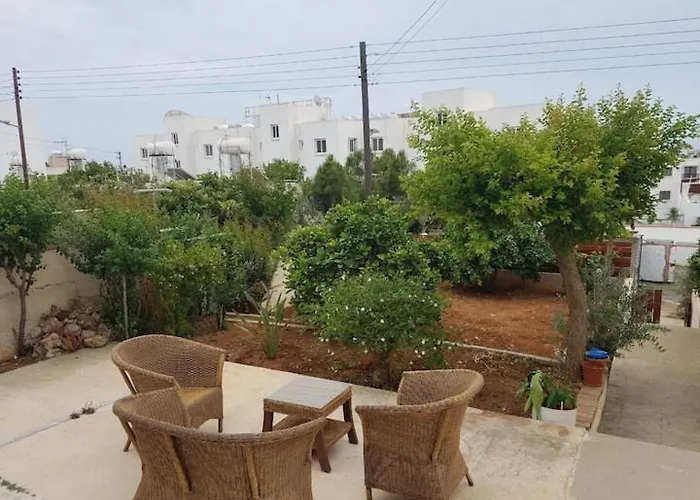Epistimi 3 Bedroom Holiday House