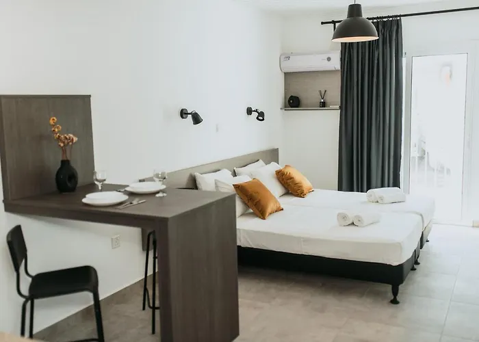 Five Keys Apartments