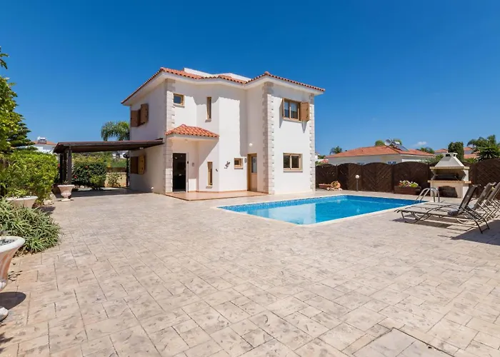 Elena Gardens Villa