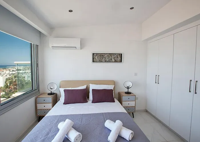 Apt Misia Enas - Modern 2 Bedroom Apartment With Sea Views - Close To Ayia Napa Square