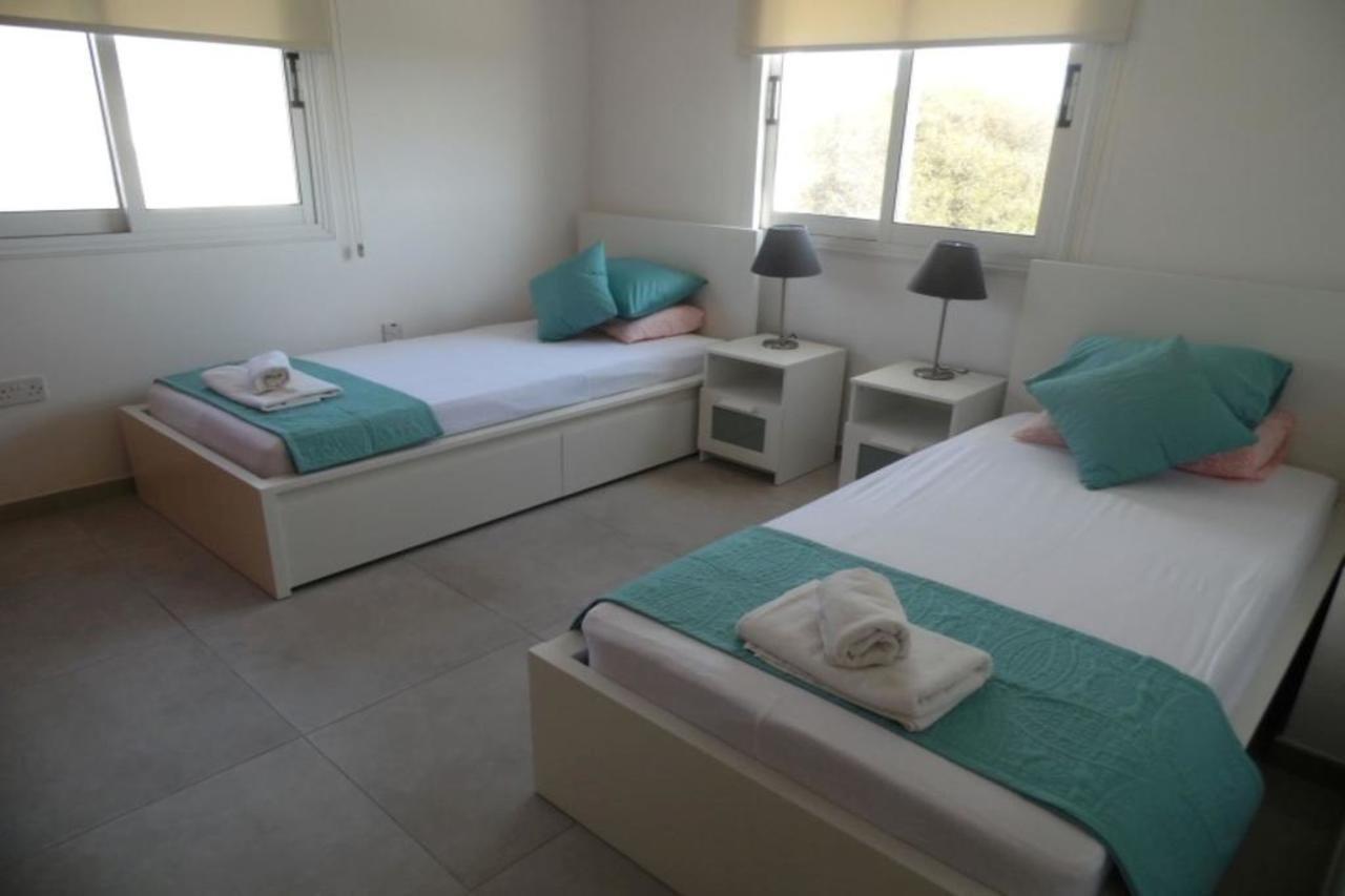 Villa Harsha *