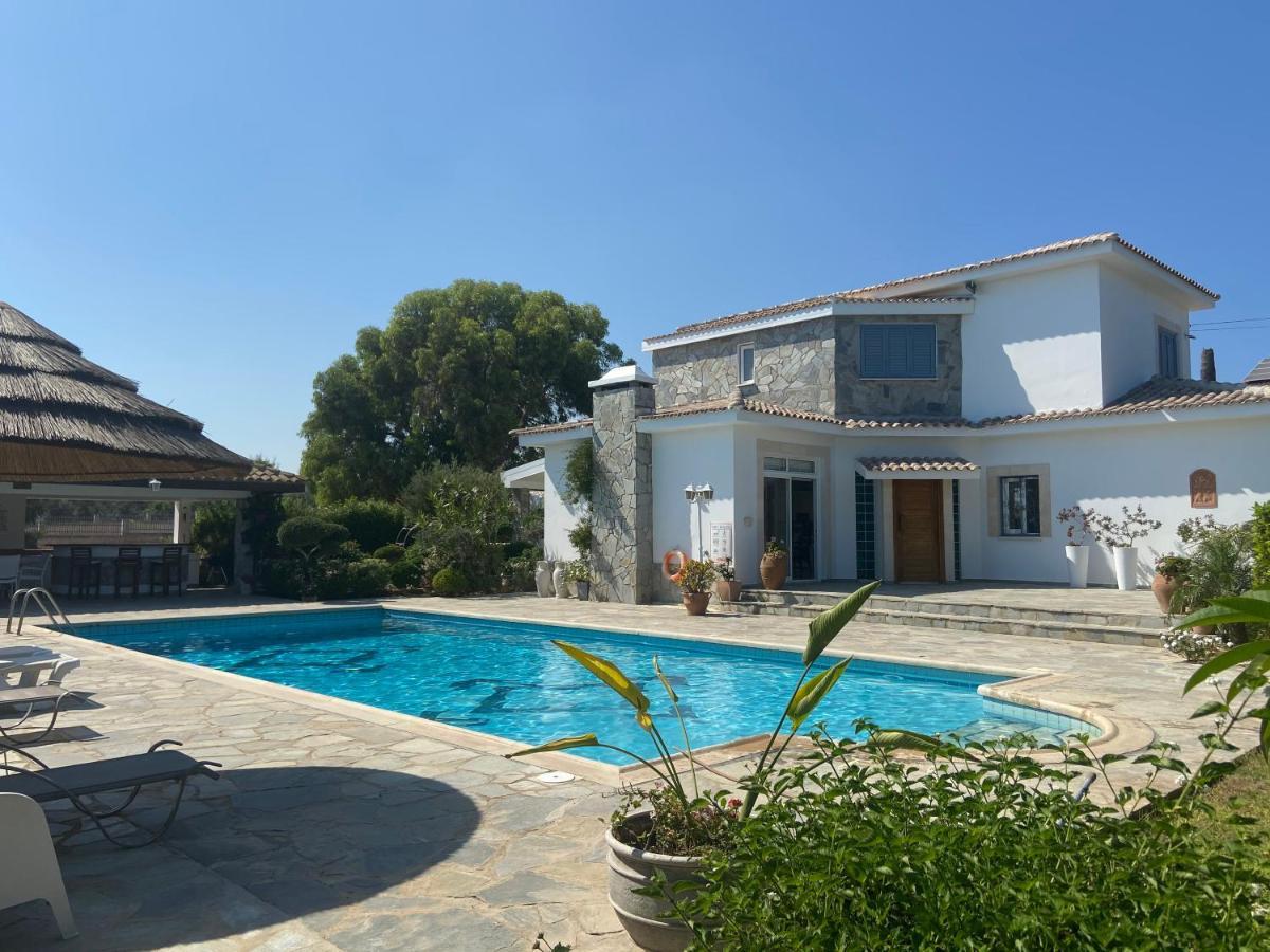 Pousada In With A Pool! Agia Napa