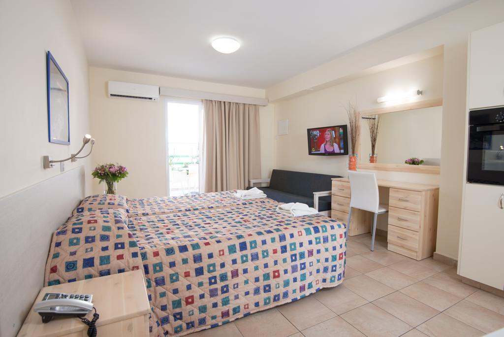 Eligonia Aparthotel Ayia Napa