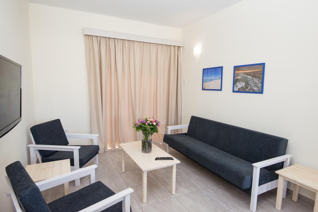 Aparthotel Eligonia 3*