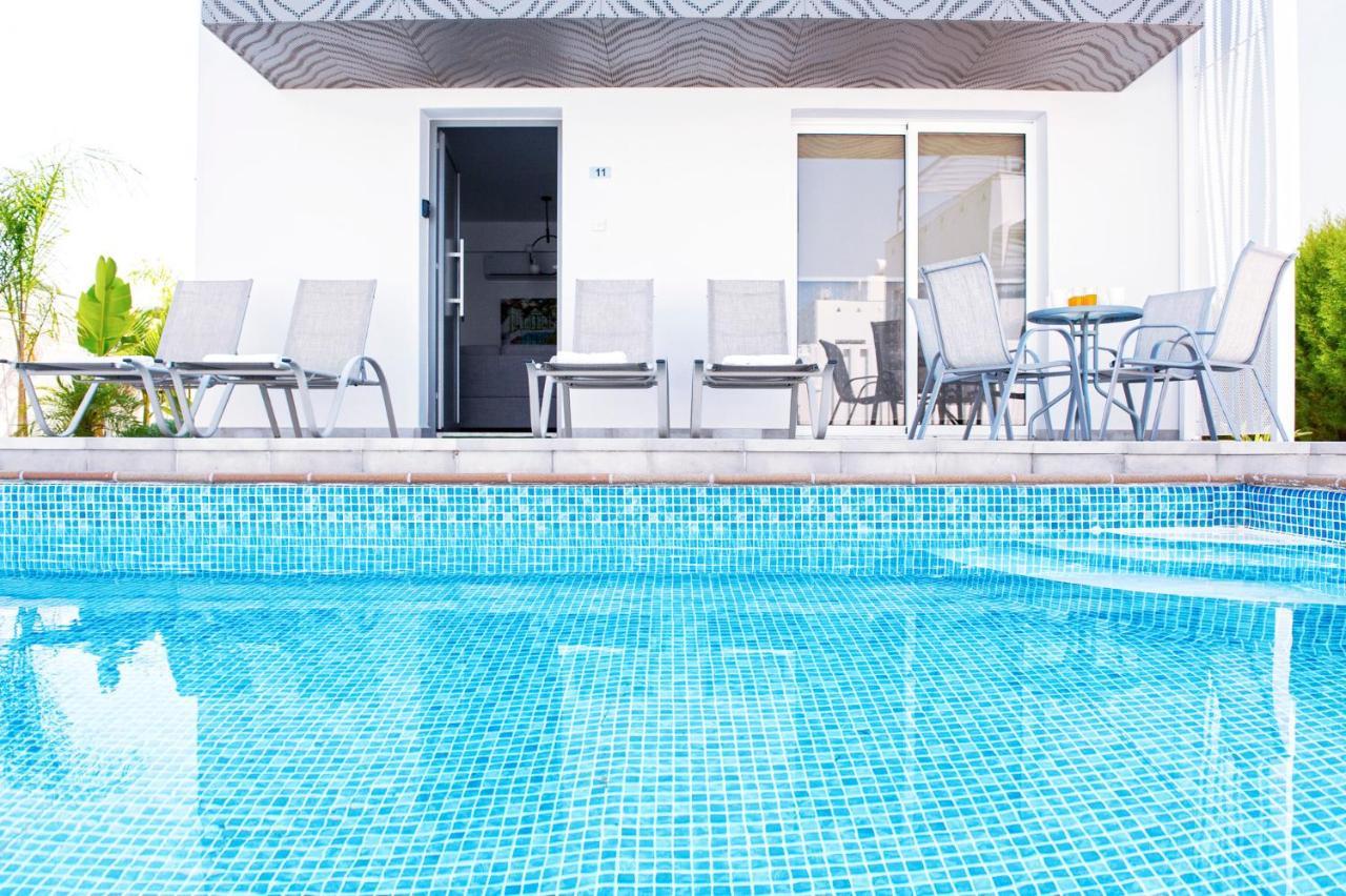 Villa Nissini Nero, 3 Bedroom With Private Pool, 5 Min To The