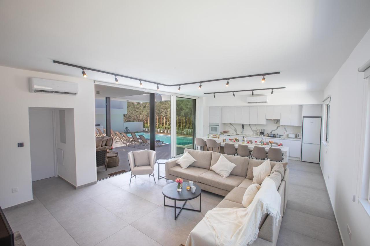 Pousada Kube Luxury Agia Napa