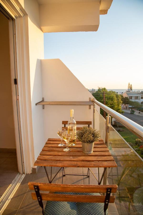 Tikay Apts Apartment *