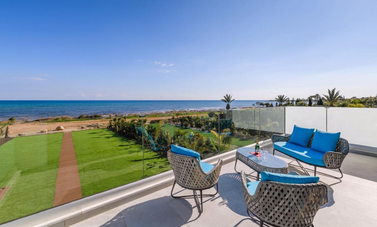 Serenity Seafront Villa
