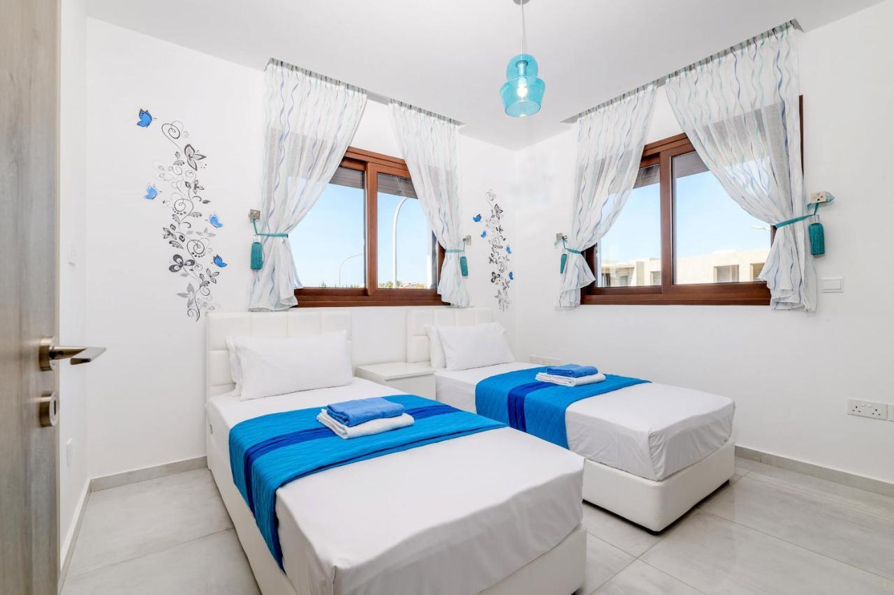 Villa Serenity Seafront *