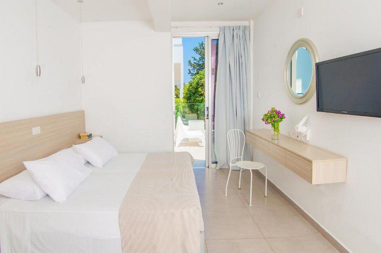 Atlantica Stavrolia Gardens 3*