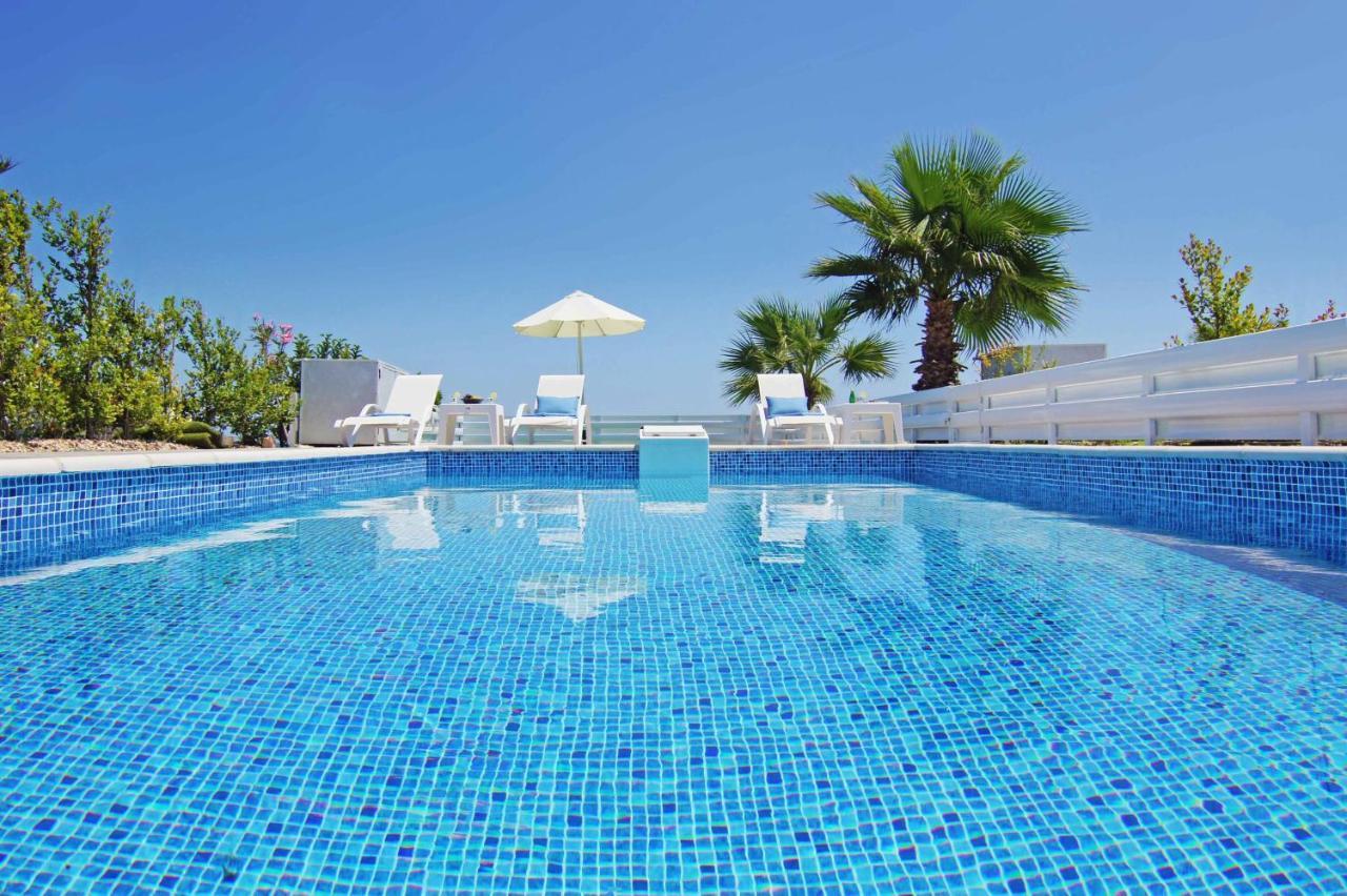 Villa Ivory - Seafront Agia Napa