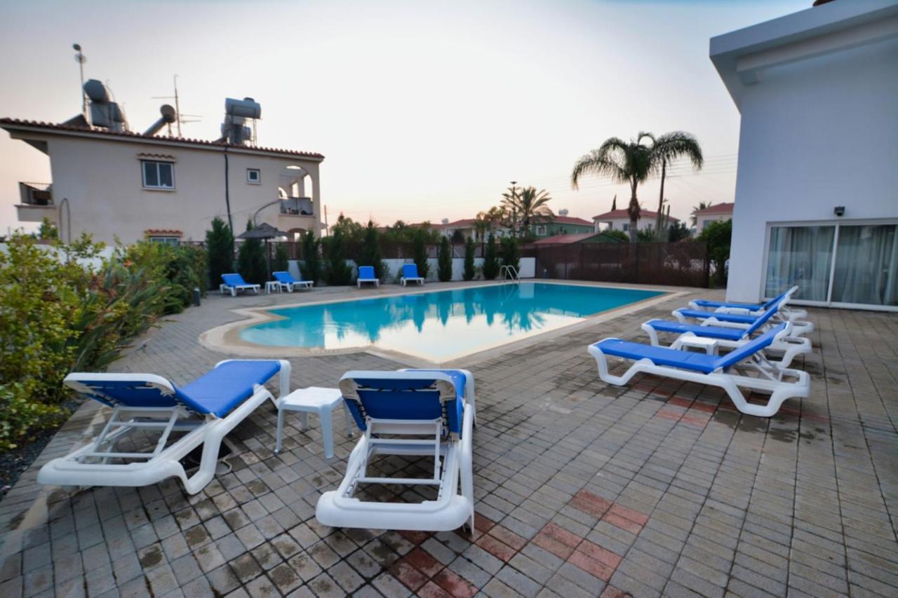Chrisi Villa Ayia Napa